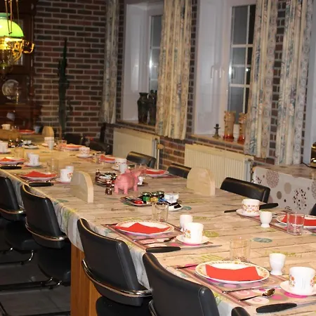 مزرعة للإقامة Breeden Steeger Hoeve
