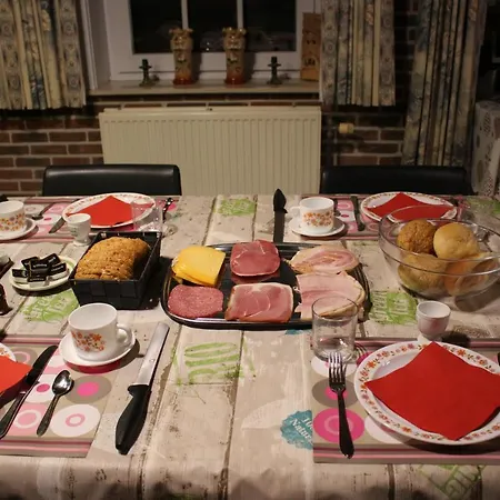 مزرعة للإقامة Breeden Steeger Hoeve